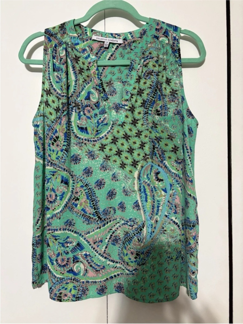 COLLECTIVE CONCEPTS Large Petite LP Sleeveless Paisley Boho Summer Blouse/Top